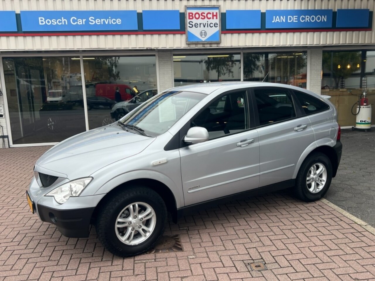SsangYong Actyon - A 230 S 4WD SPORT 4x4 LAGE KM-STAND - AutoWereld.nl