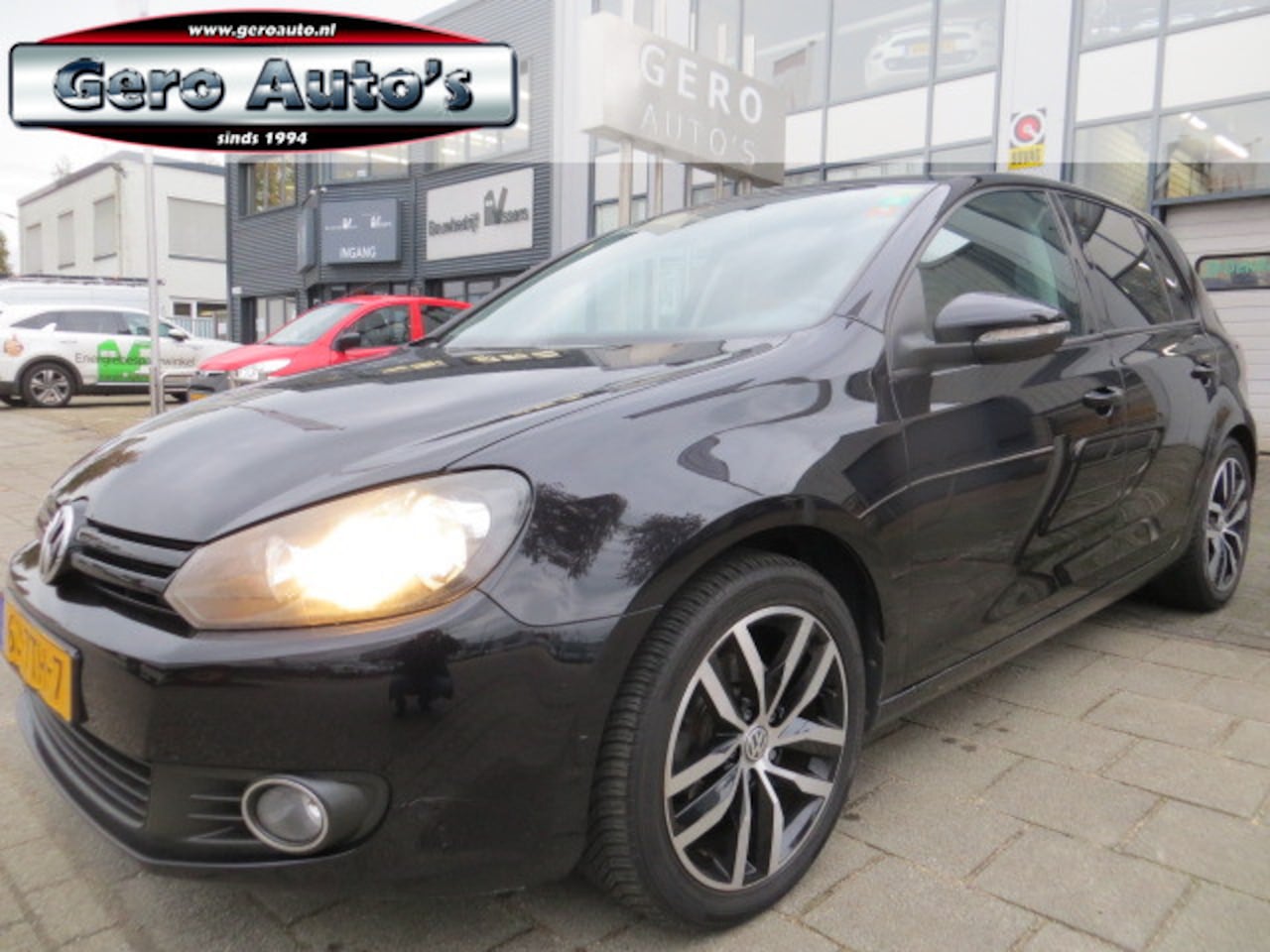 Volkswagen Golf - 1.2 TSI Trend Edition BlueMotion 5 deurs airco ecc ,camera,private glass etc - AutoWereld.nl
