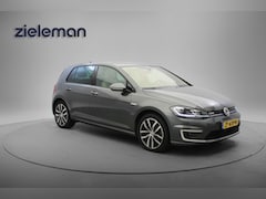 Volkswagen Golf - e-Golf - Carplay, Camera, Leer, Stoelverw. SOH 88%