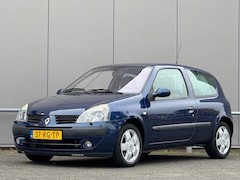 Renault Clio - 1.6-16V Initiale goed onderhouden