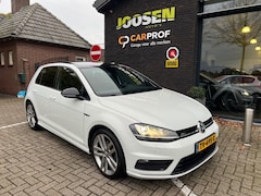 Volkswagen Golf - 1.4 TSI BNS ED. R C.3 x R LINE