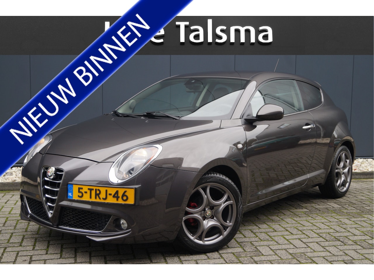Alfa Romeo MiTo - TwinAir Esclusivo | 17" Velgen | Parkeersensoren | Wordt verwacht, meer foto's volgen! - AutoWereld.nl