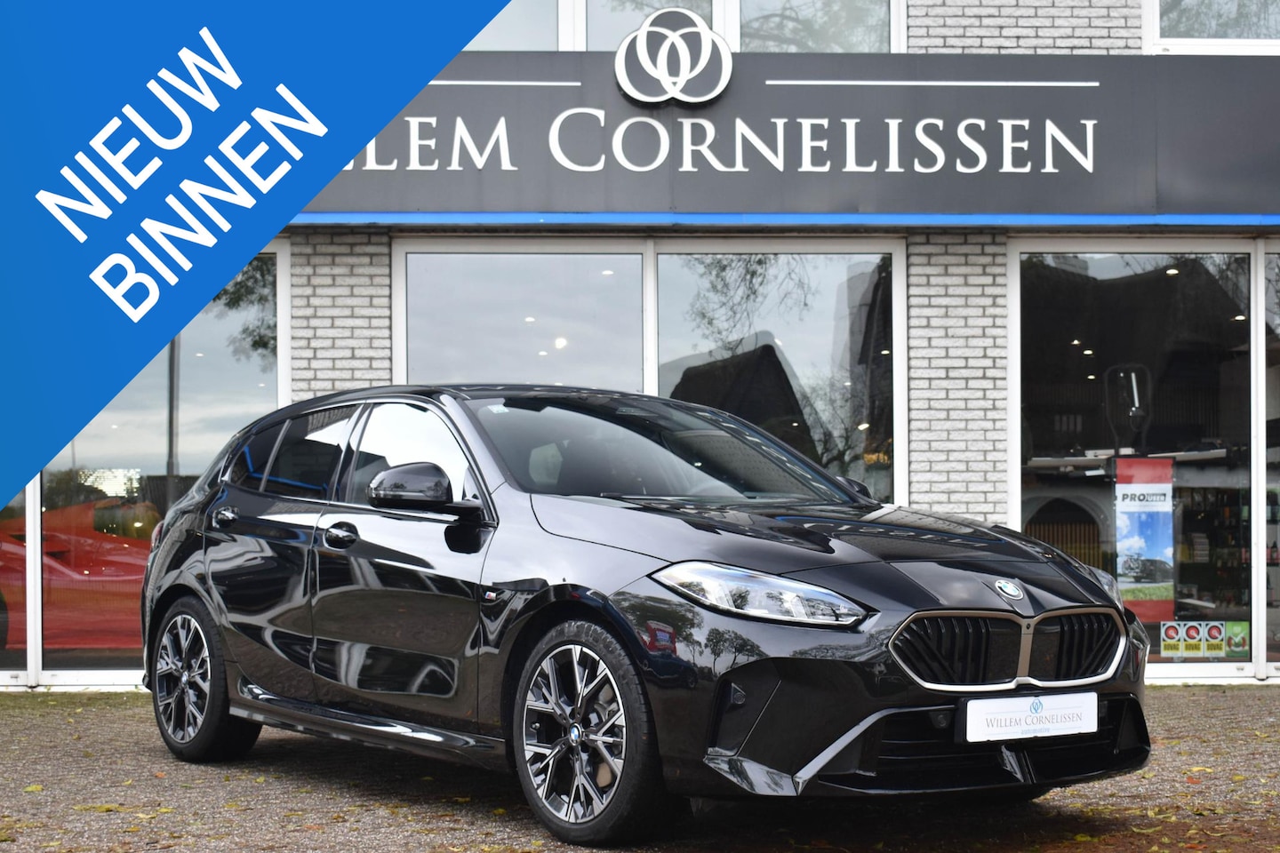BMW 1-serie - 120 M Sport Design Edition Head Up Camera Stoelver - AutoWereld.nl