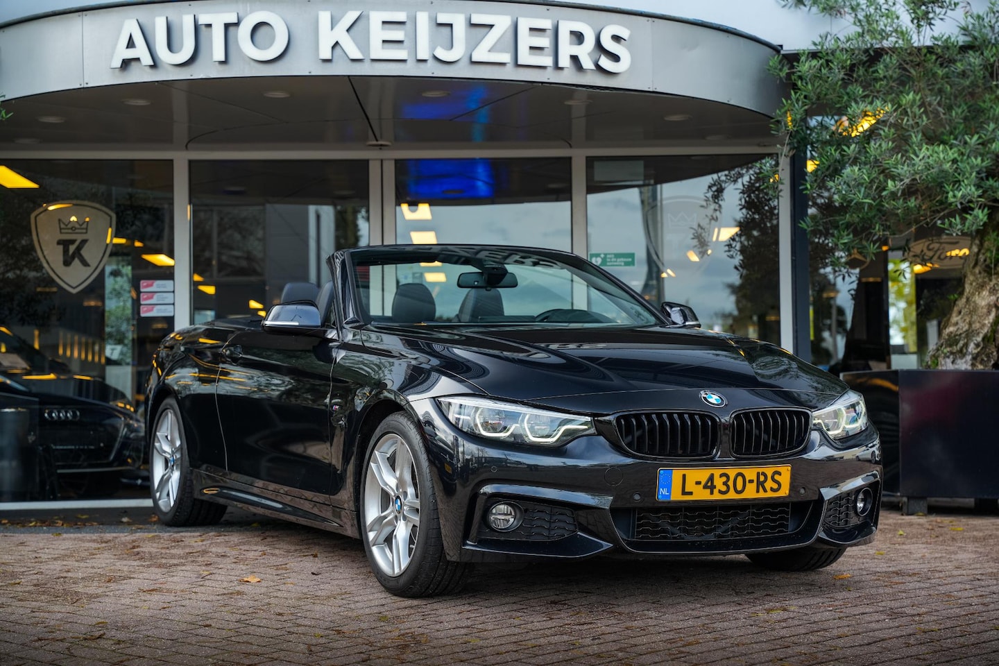 BMW 4-serie Cabrio - 430i High Executive M Pakket Leer Automaat - AutoWereld.nl