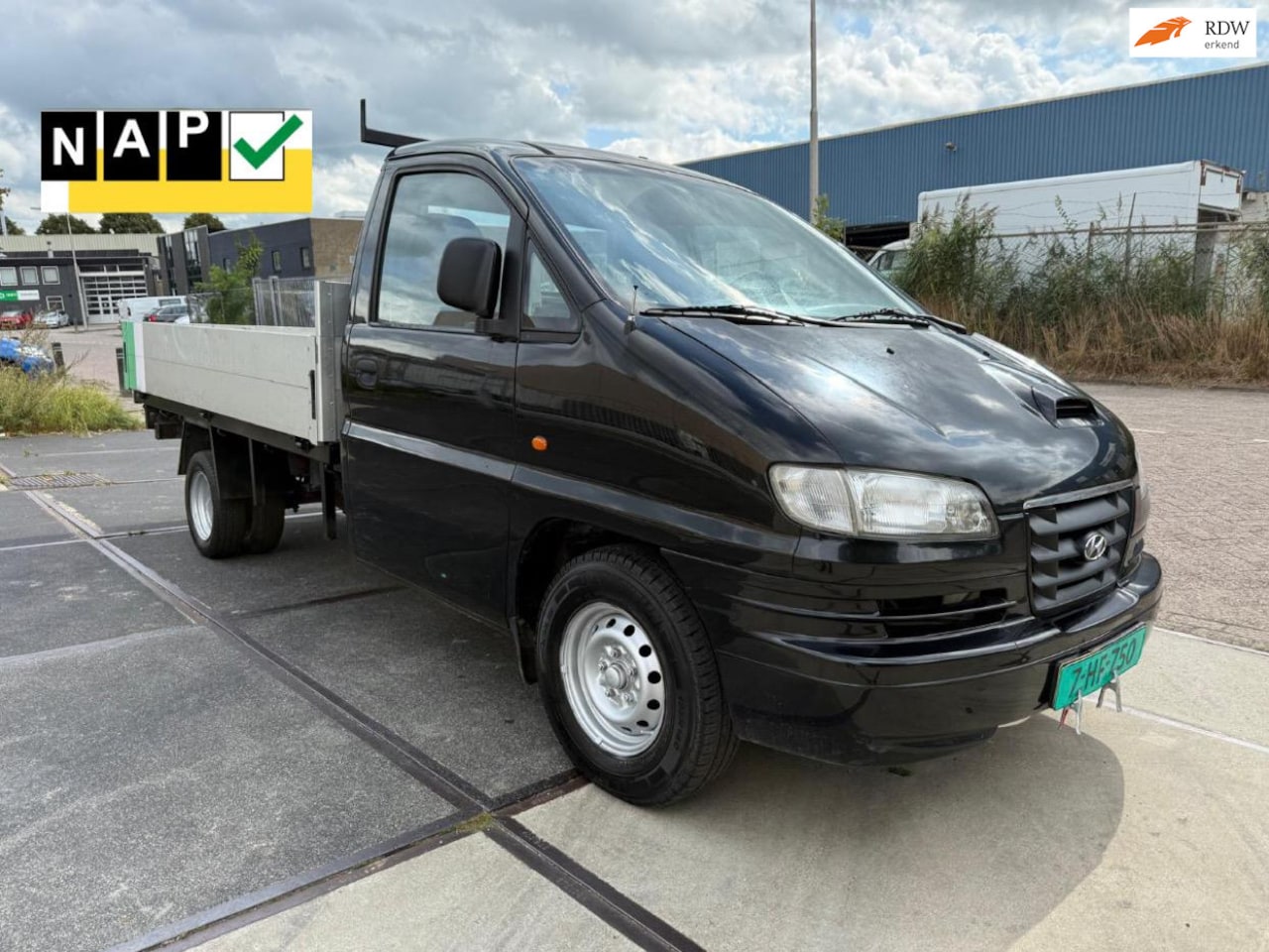 Hyundai H 200 - 2.5 TCI LWB 2.5 TCI LWB - AutoWereld.nl