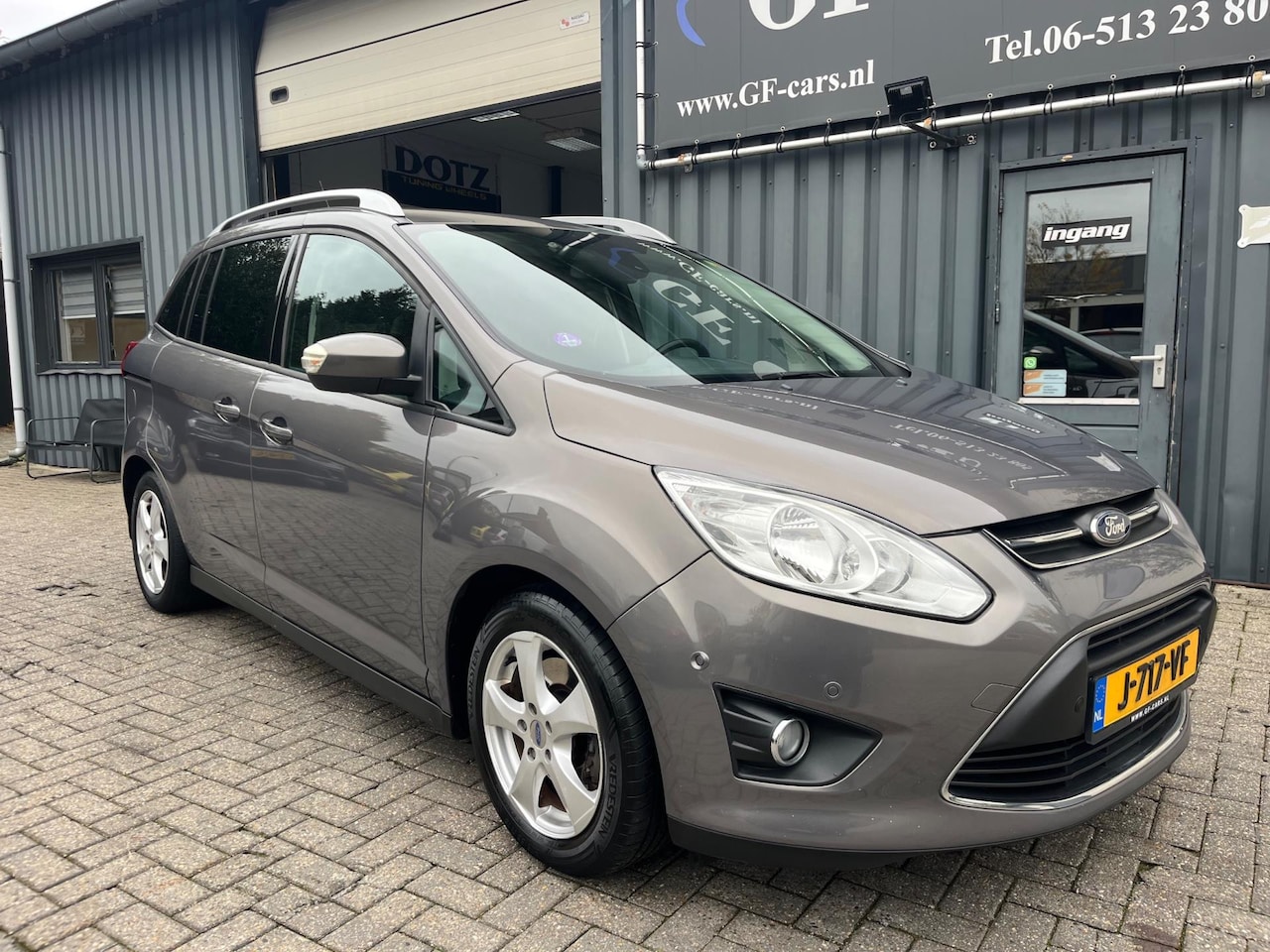 Ford Grand C-Max - 1.0 Ambiente 2013 135.000KM APK NIEUW - AutoWereld.nl