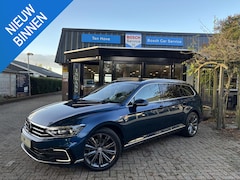 Volkswagen Passat Variant - 1.4 PHEV GTE Pano 360 Camera Trekhaak Standkachel