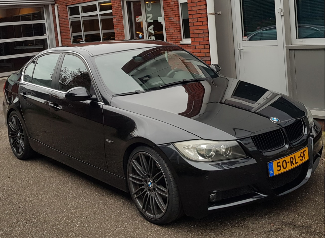 BMW 3-serie - 325i M Pakket! Leder Sportint Navi Xenon Nap - AutoWereld.nl