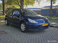 Peugeot 307 - 1.6-16V XT Premium
