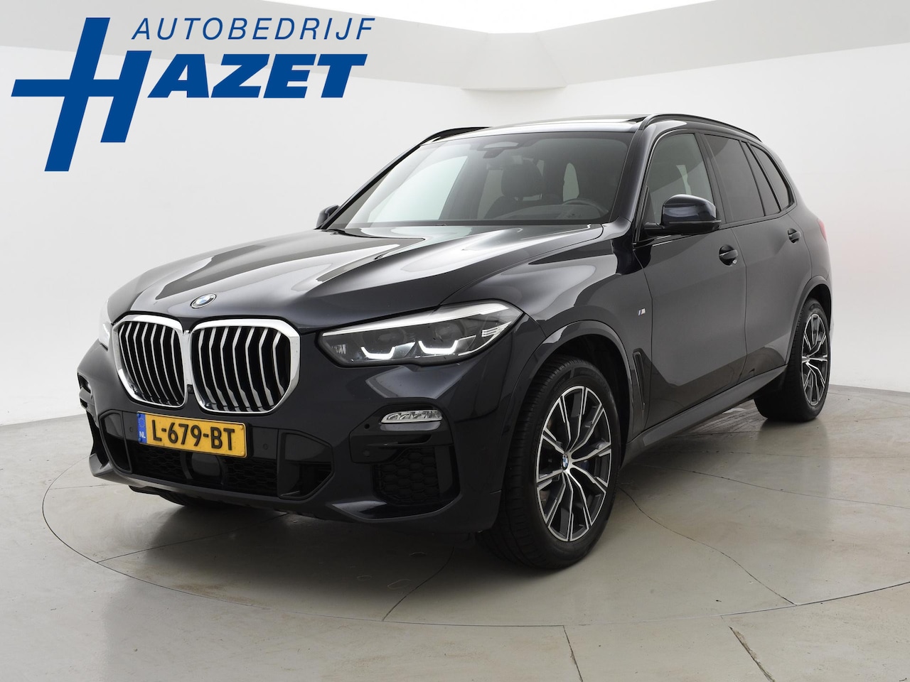 BMW X5 - xDrive30d M-SPORT + HEAD-UP | WEGKL. TREKHAAK | ADAPTIVE CRUISE | PANORAMA | SFEERVERLICHT - AutoWereld.nl