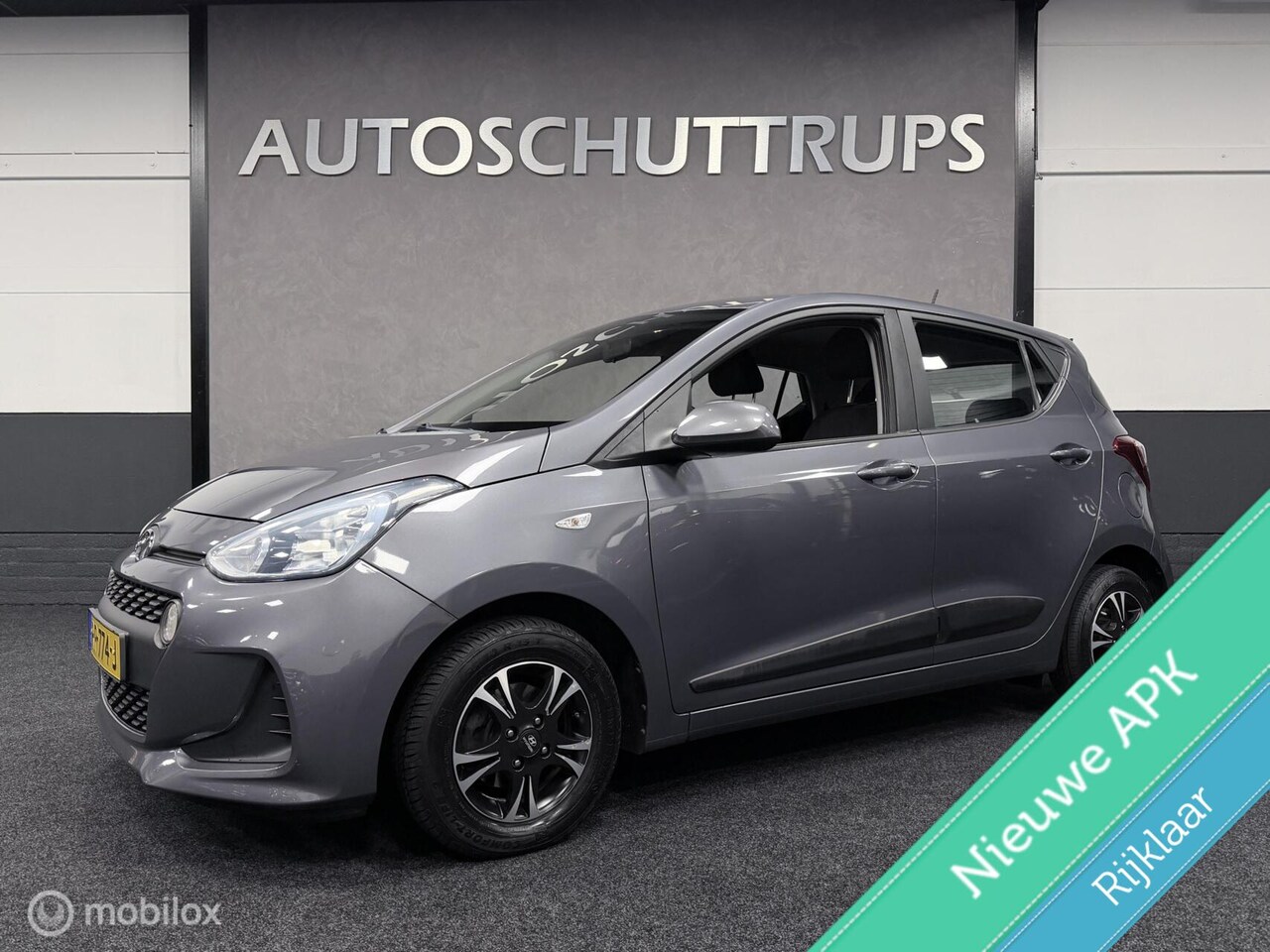 Hyundai i10 - 1.0i i-Premium NAVI / AIRCO / CRUISE / CARPLAY / LMV / NIEUWE APK - AutoWereld.nl