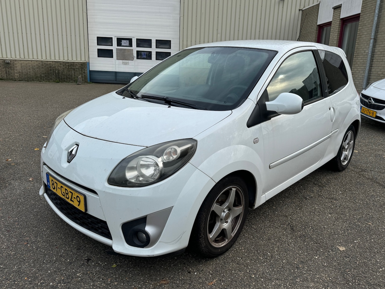 Renault Twingo - 1.2-16V Nokia | Airco | LMV | N.A.P - AutoWereld.nl