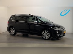 Volkswagen Touran - 1.5 TSI 150pk DSG Highline Business R 7p Stoelverwarming Camera Navigatie DAB+
