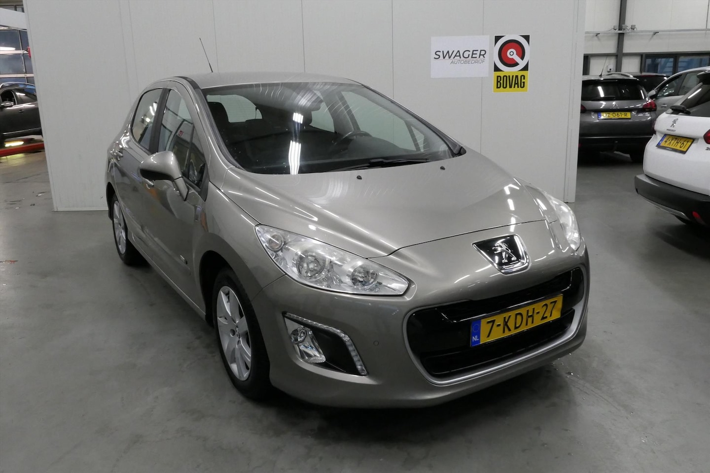 Peugeot 308 - 1.6 VTi 120PK Aut. 5D Style - AutoWereld.nl