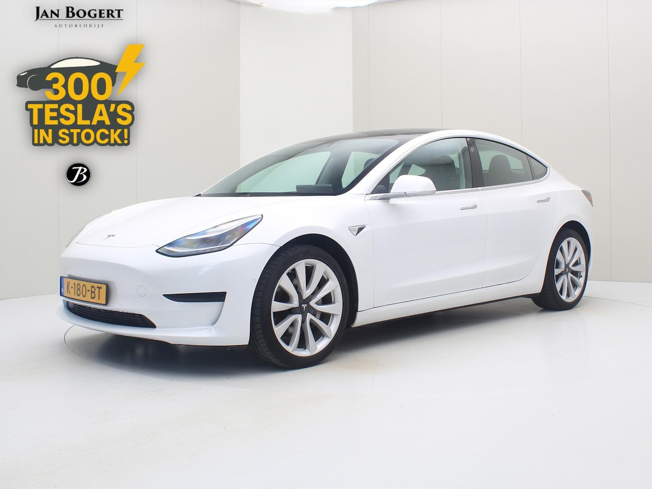 Tesla Model 3 - Standard RWD Plus 91% SOH [ LFP ACCU+19'' LMV+AUTOPILOT+60 kWh+PREMIUM AUDIO ] - AutoWereld.nl