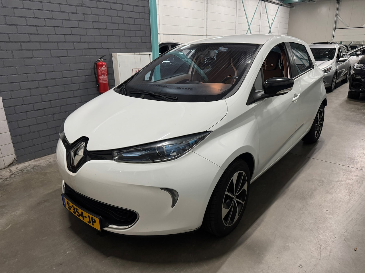 Renault Zoe - R240 Zen 22 kWh (ex Accu) CAMERA CRUISE AIRCO NETTE WAGEN - AutoWereld.nl