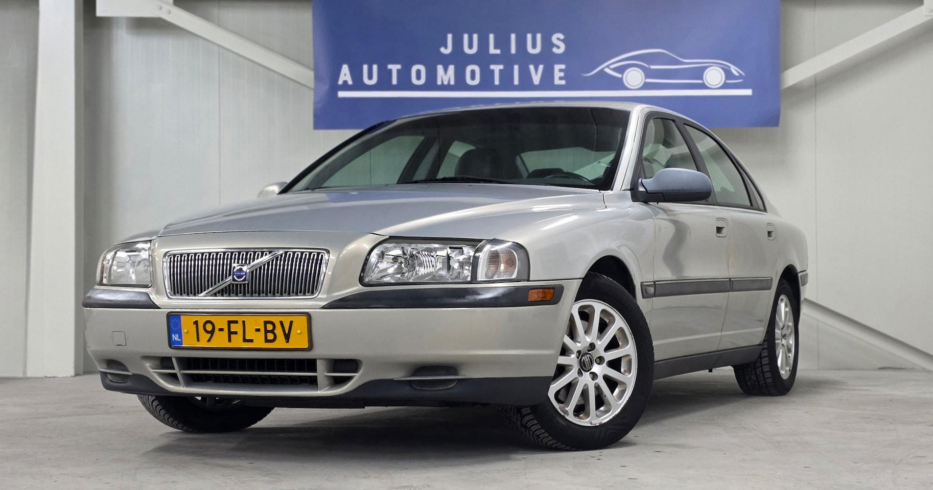 Volvo S80 - 2.9i Geartronic Clima Garantie 3e Eigenaar Stoelverwarming Nieuwe APK! - AutoWereld.nl