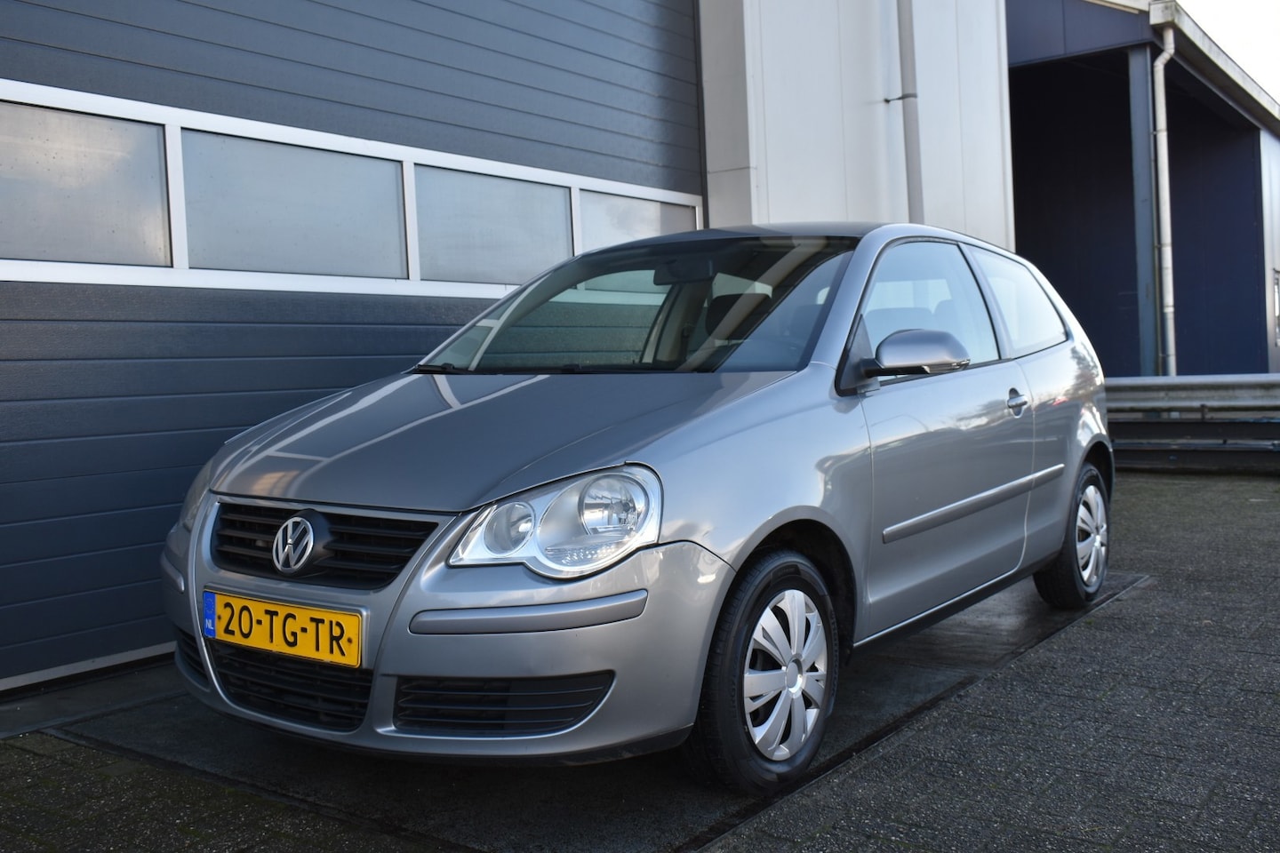 Volkswagen Polo - 1.4-16V Optive 1.4-16V Optive - AutoWereld.nl