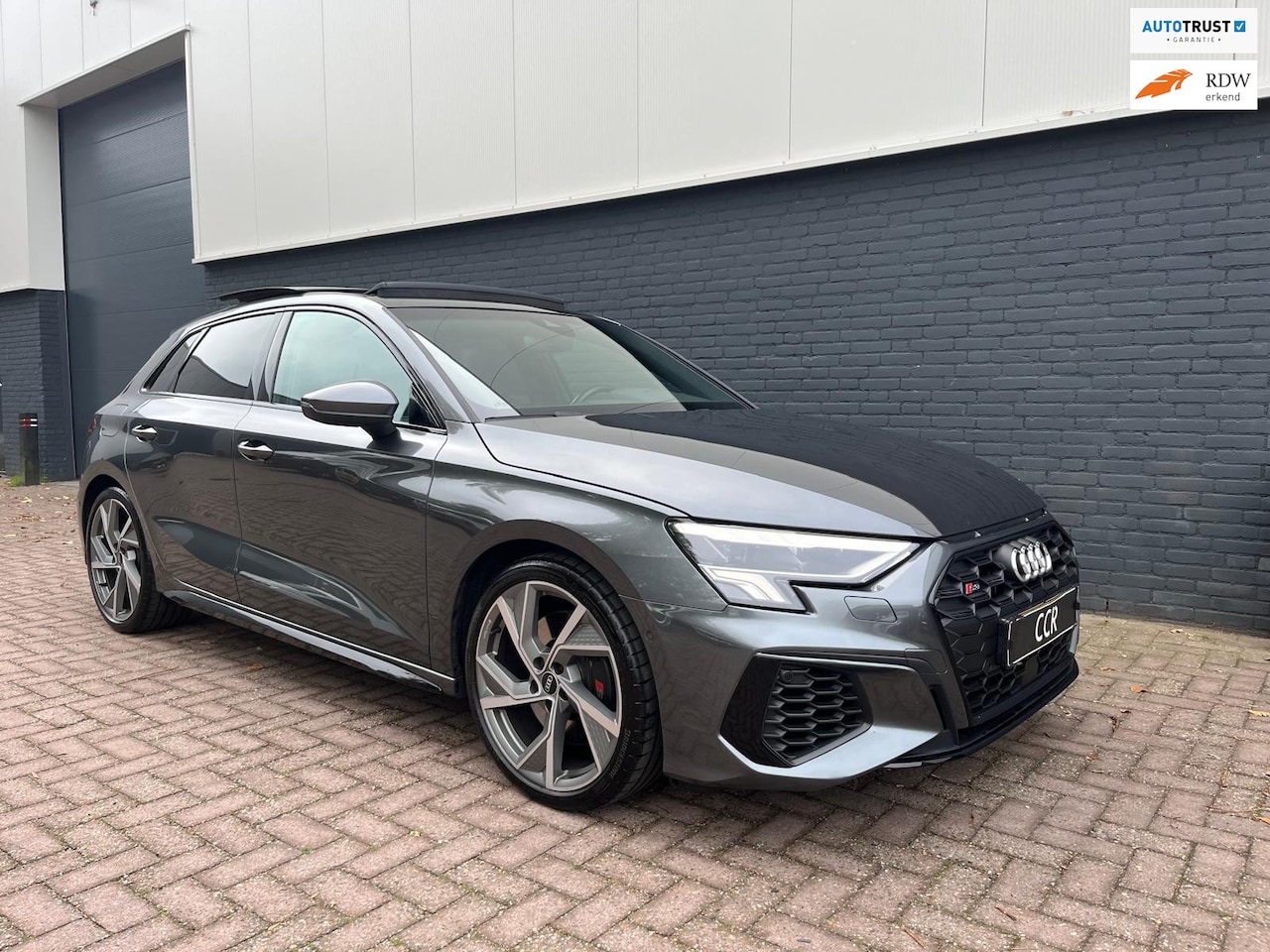 Audi A3 Sportback - 2.0 TFSI 310PK PANO B&O MATRIX KEYLESS CAMERA SFEER - AutoWereld.nl