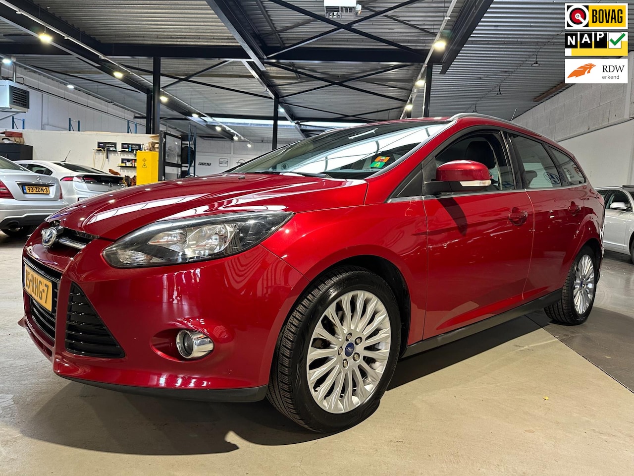 Ford Focus Wagon - 1.6 TI-VCT First Edition/Keyles go/Dealer onderhouden - AutoWereld.nl