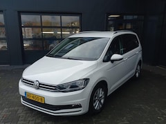 Volkswagen Touran - 1.4 TSI Comfortline Business | Automaat | NAP | Adaptive cruisecontrol | Stoelverwarming