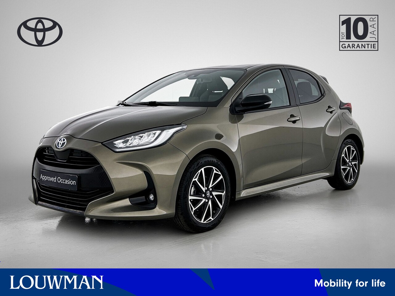 Toyota Yaris - 1.5 Hybrid Executive | Premium uitgevoerd | Half leer/stof | - AutoWereld.nl