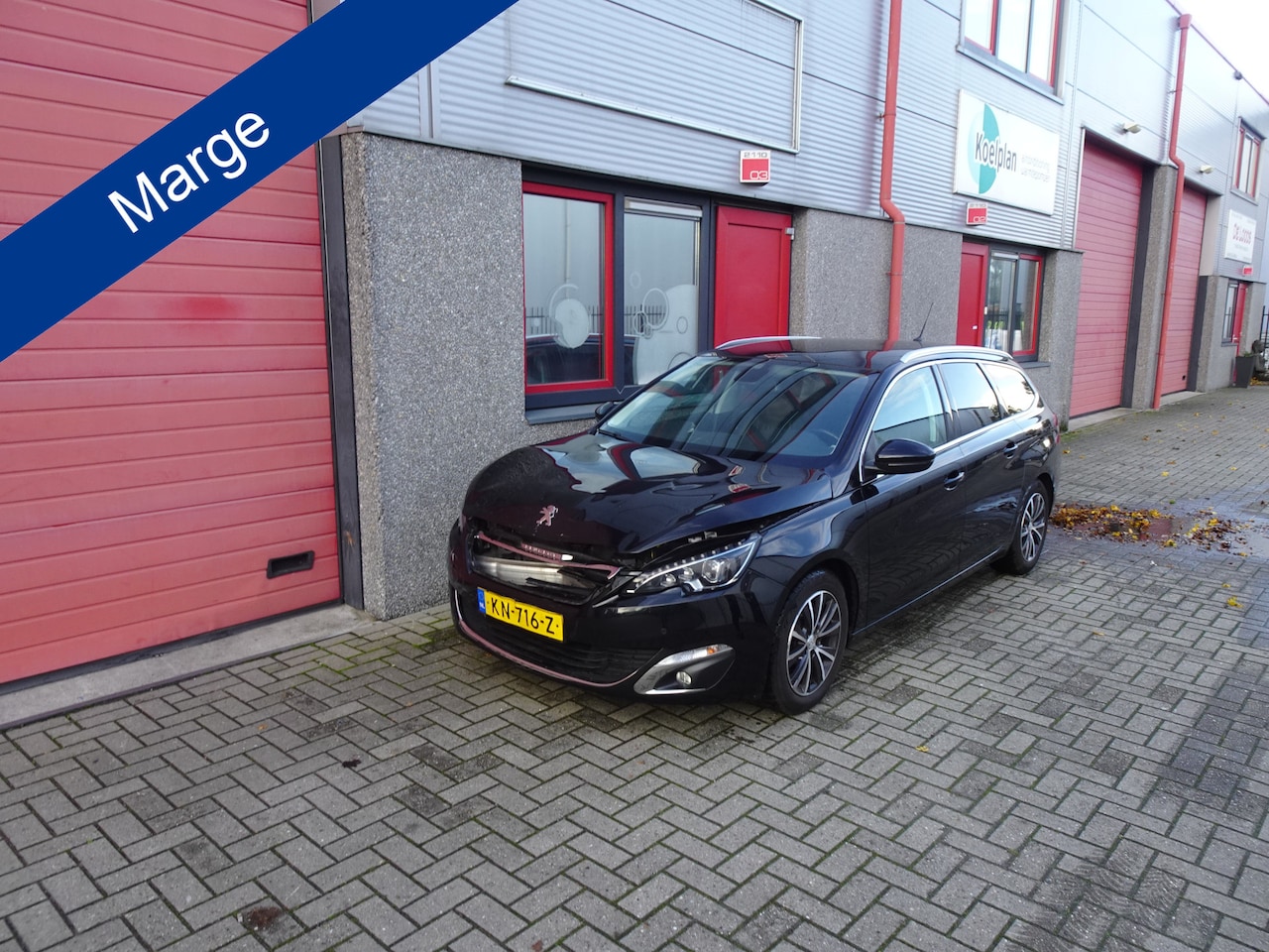 Peugeot 308 SW - 1.2 PureTech Blue Lease Premium let op nieuwe motor !!!!!!! - AutoWereld.nl