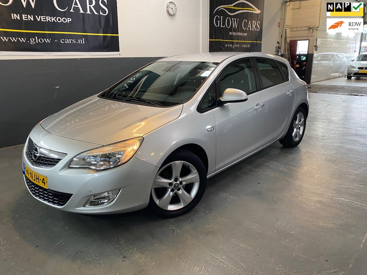 Opel Astra - 1.6 Edition AIRCO|CRUISE|PDC|LMV| - AutoWereld.nl