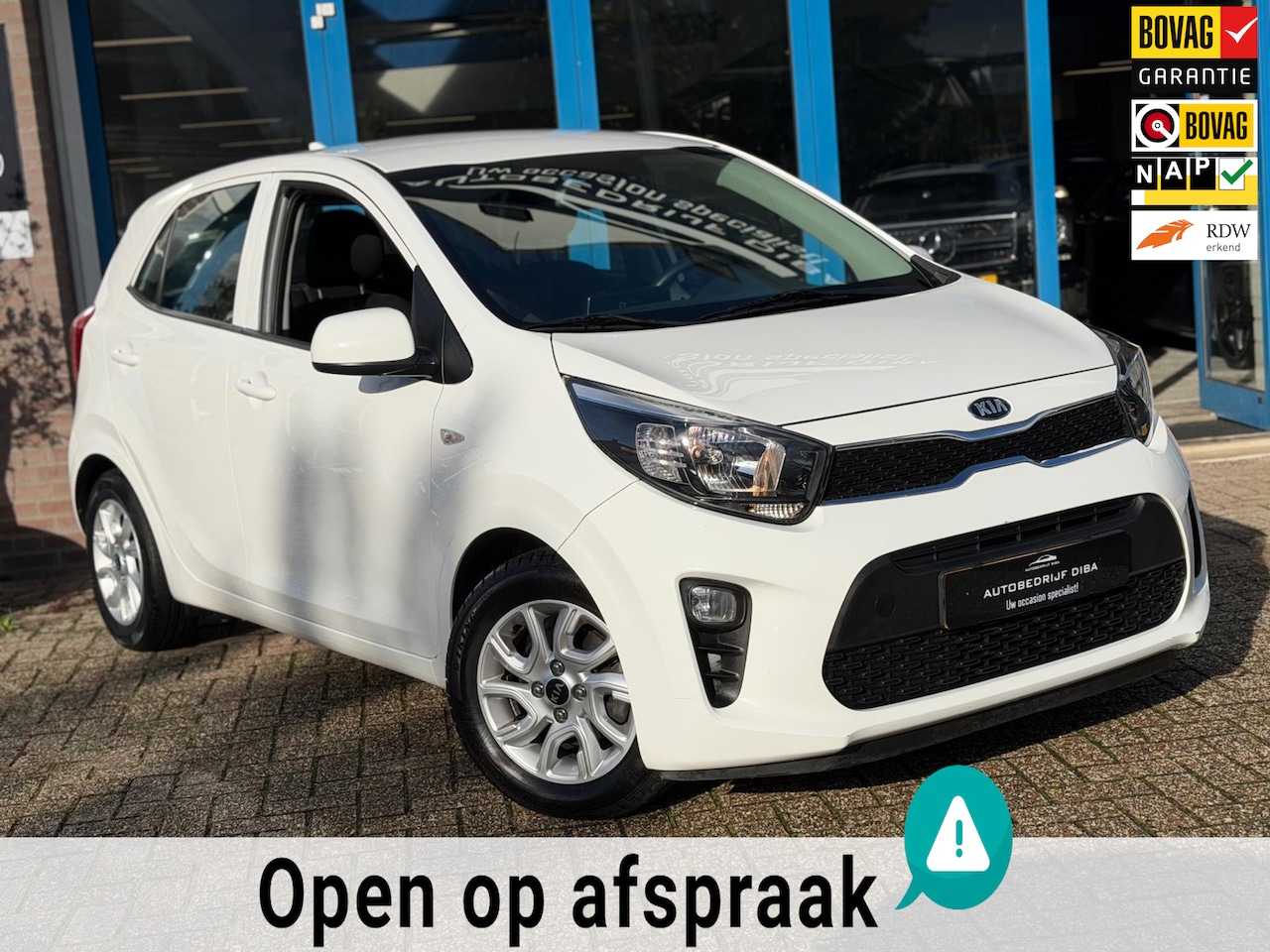 Kia Picanto - 1.0 CVVT ComfortPlusLine Navigator 2018 AIRCO - AutoWereld.nl