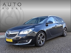 Opel Insignia Sports Tourer - 1.6 CDTI EcoFLEX Business+ CAMERA | PANORAMADAK | STOELVERWARMING | STOELKOELING | CRUISE