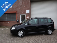Volkswagen Touran - 1.6 Optive II Trekhaak NAP Airco 04-26 APK