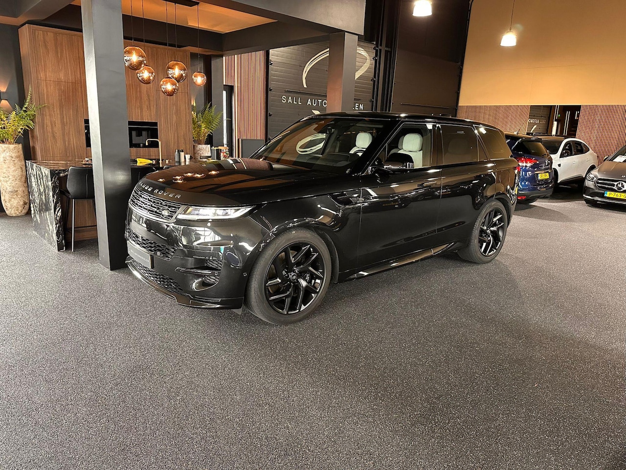 Land Rover Range Rover Sport - 3.0 P460e Dynamic SE PHEV Camera/Navi/Led/Glazendak - AutoWereld.nl