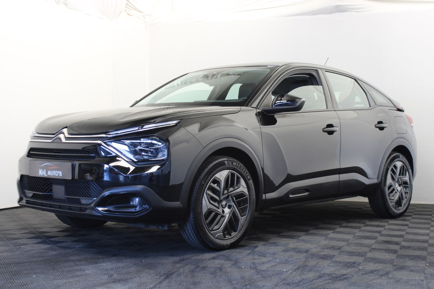 Citroën C4 - 1.2 Puretech Feel 1.2 Puretech Feel - AutoWereld.nl