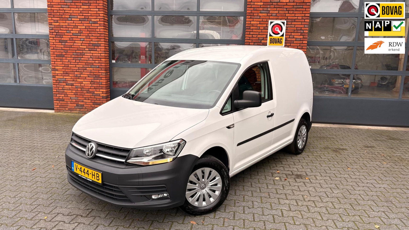 Volkswagen Caddy - 2.0 TDI 102PK Comfortline|Trekhaak|Cruise control|Navigatie - AutoWereld.nl