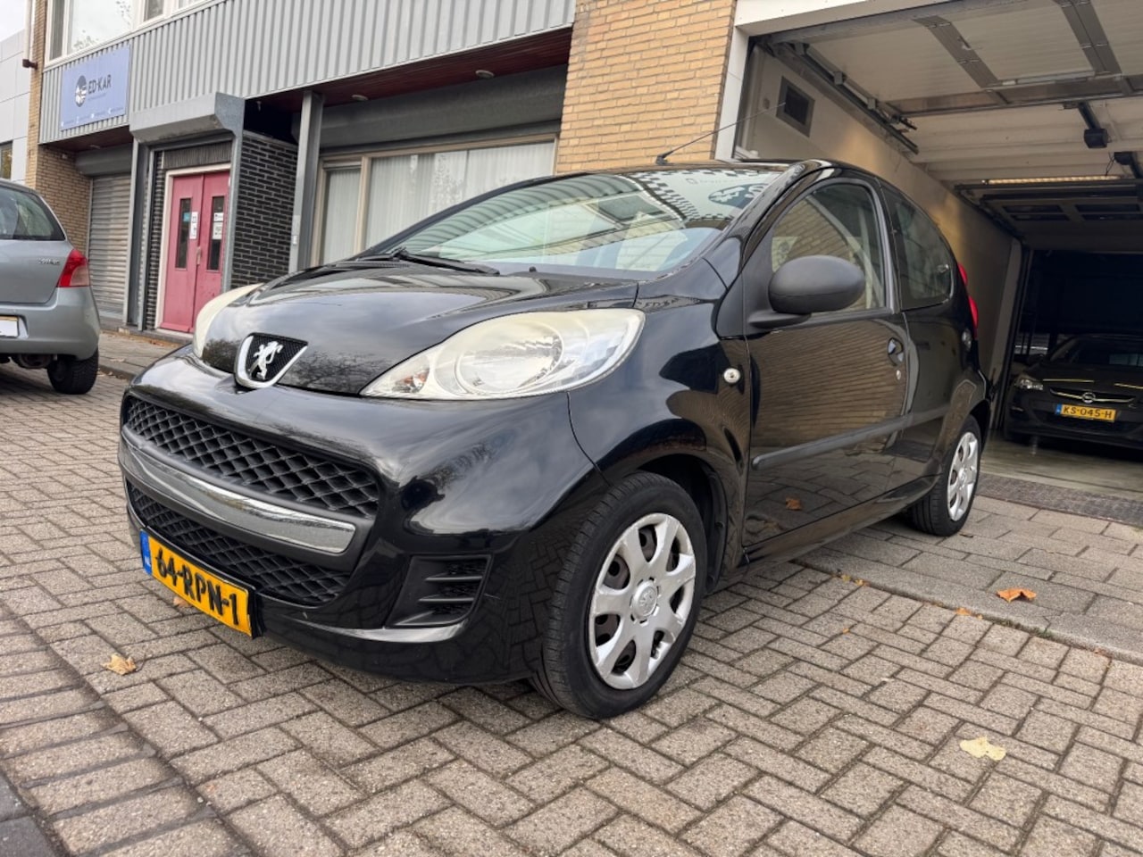 Peugeot 107 - 1.0-12V XS 5DRS AIRCO NAP APK NETTE AUTO - AutoWereld.nl