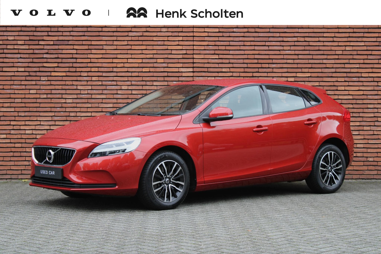 Volvo V40 - T2 122PK Edition+ | Stoelverwarming | Navigatie | Cruise Control | Parkeersensoren achter - AutoWereld.nl