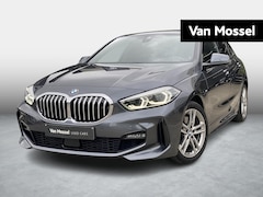 BMW 1-serie - 116iA M pack AUTOMAAT | Panoramadak | Navigatie |