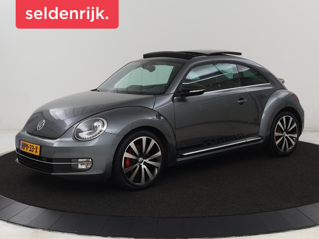 Volkswagen Beetle - 2.0 TSI Sport | Panoramadak | Leder | Stoelverwarming | Fender Sound | Navigatie | Parkeer - AutoWereld.nl