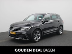 Volkswagen Tiguan - 1.5 TSI R-Line Business | Achteruitrijcamera | Trekhaak | Adaptive cruise control | Stoelv