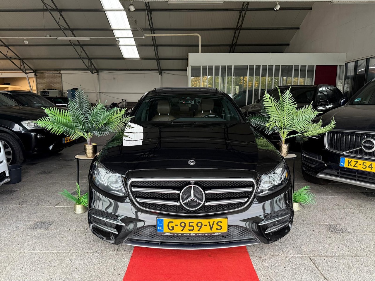 Mercedes-Benz E-klasse - 220d AMG PANORAMA COBRA FULL! 2019 - AutoWereld.nl