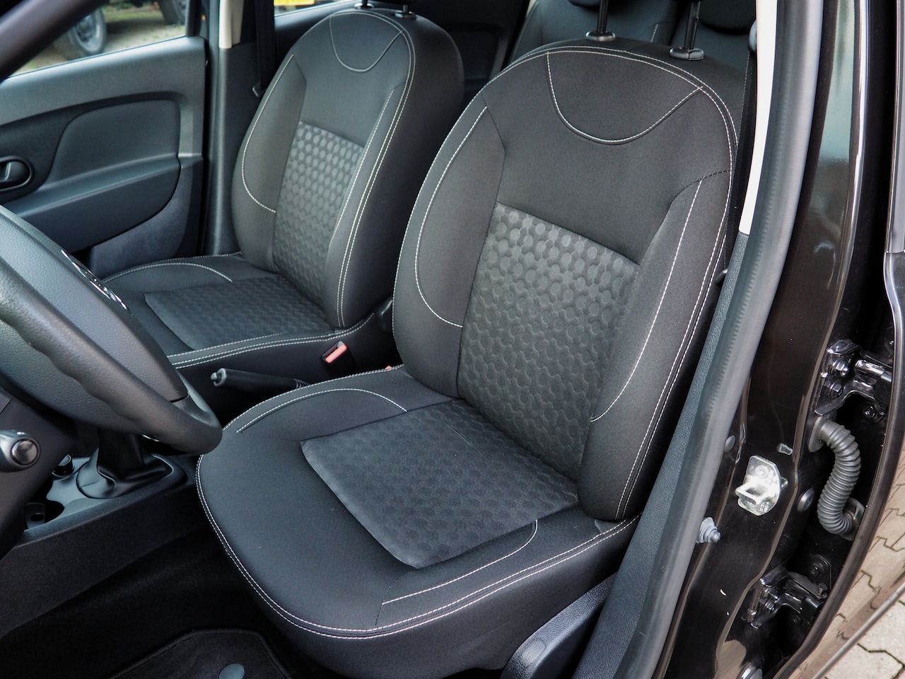 Dacia Sandero - 0.9 Tce Lauréate 1STE EIGENAAR AIRCO PARKEER S.