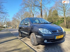 Renault Scénic - 1.6-16V Automatic in good condtion