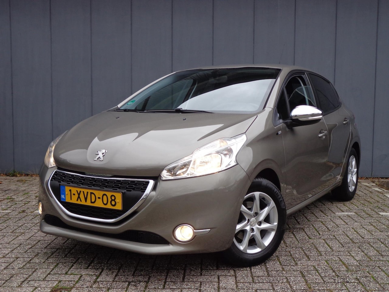Peugeot 208 - 1.2 VTi Style 1Eig,Onderhoudsb. - AutoWereld.nl
