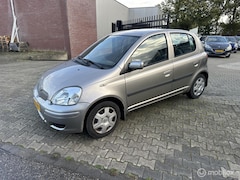 Toyota Yaris - 1.3 VVT-i Sol 5 deurs