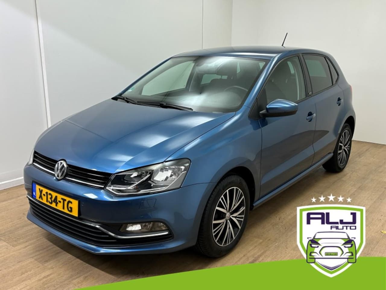 Volkswagen Polo - Occasion 1.0 Comfortline Connected Series | Blauw | Airco | Tweedehands Volkswagen Polo | - AutoWereld.nl