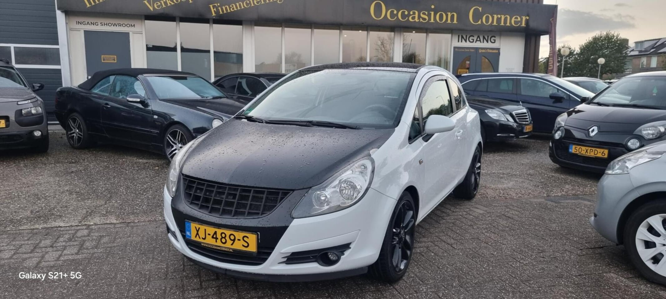 Opel Corsa - 1.4-16V '111' Edition - AutoWereld.nl