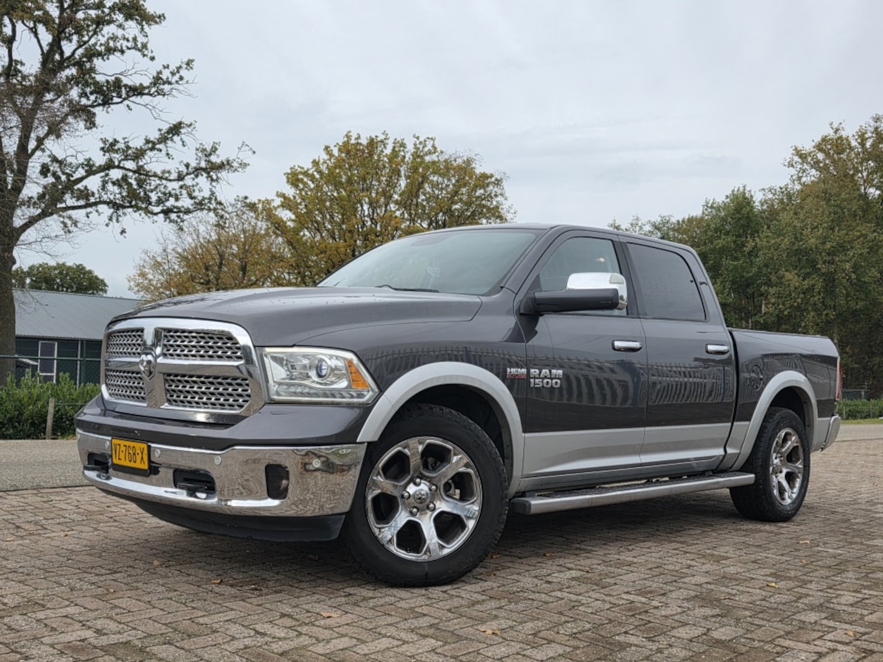 Dodge Ram 1500 - 5.7 V8 QC 6'4 - AutoWereld.nl
