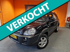 Hyundai Tucson - 2.0 / 4WD / STYLE / LEDER / AIRCO / TOPSTAAT