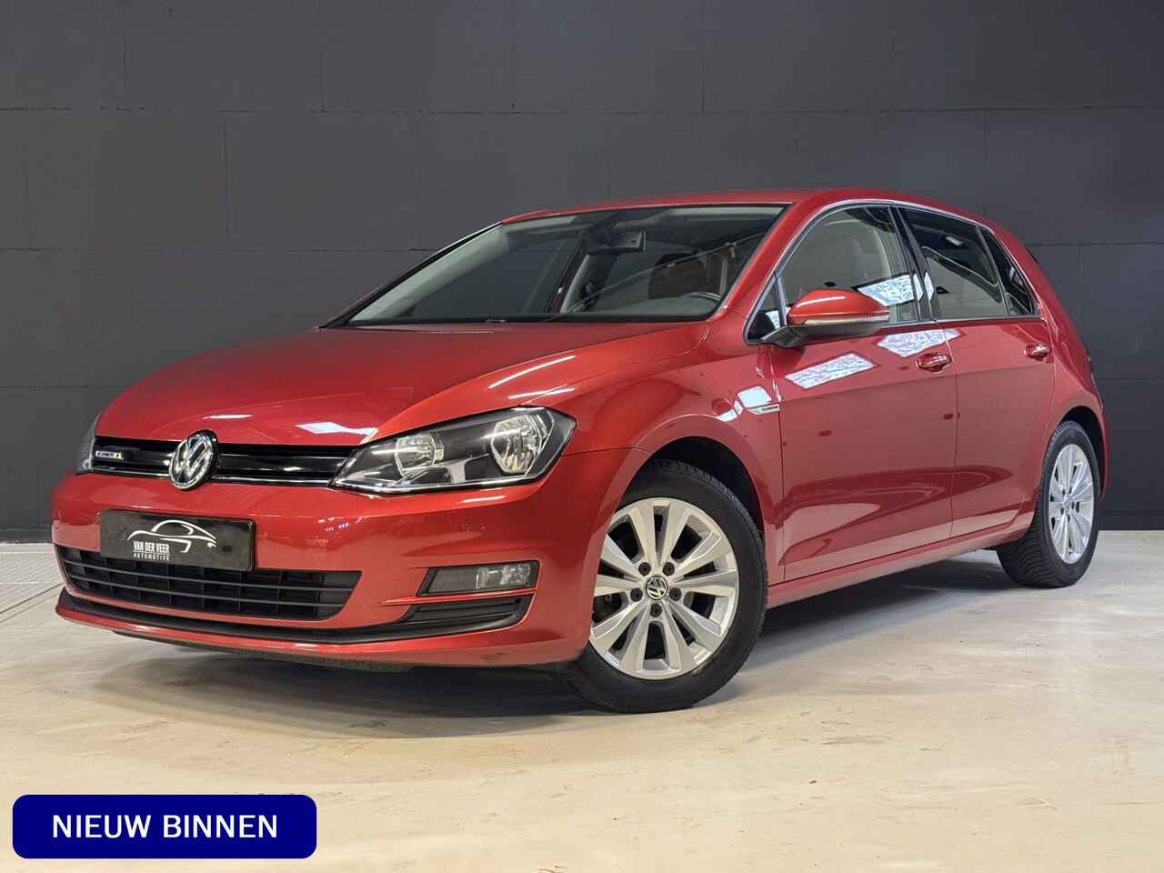 Volkswagen Golf - 1.0 TSI Connected Series Automaat | Camera | Navi Clima | Cruise - AutoWereld.nl