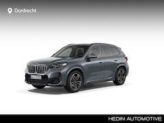 BMW X1 - xDrive30e M-Sport | Trekhaak | Harman Kardon | CoPilot | Head-Up Display | Actief stoelen